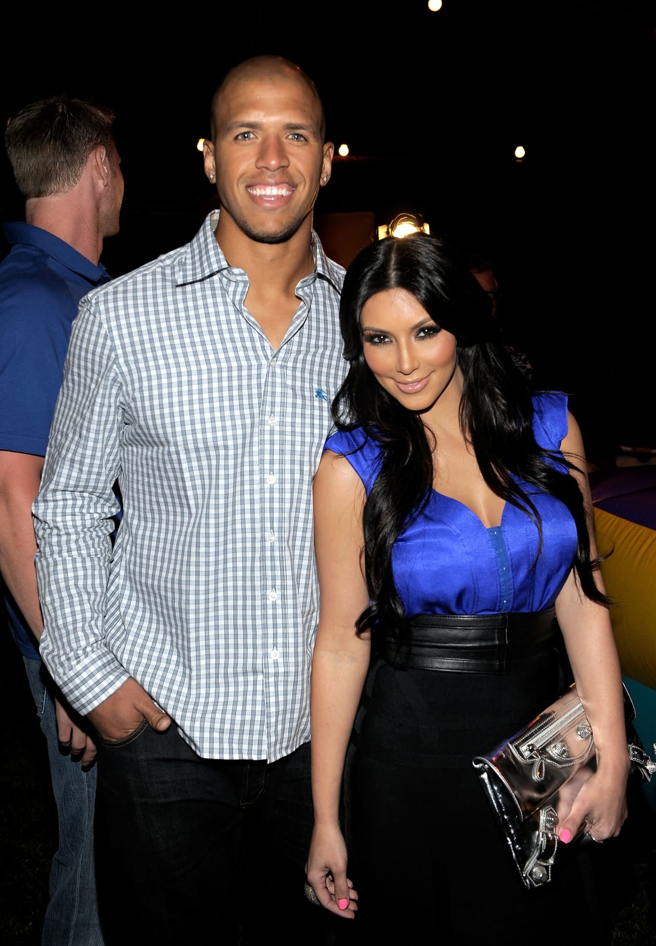 Tras su ruptura con Bush en el verano de 2010, Kim Kardashian inició una relación con Miles Austin, jugador de la NFL. Pero en septiembre de ese mismo año esta pareja se separó.