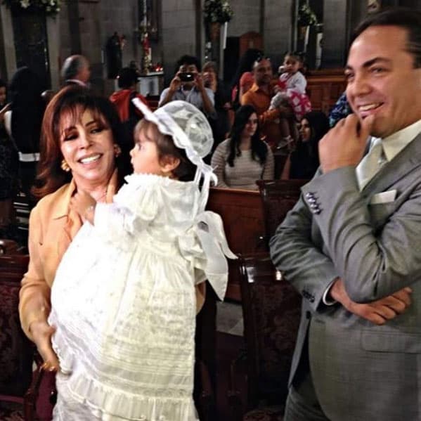 La pequeña nació con el carisma de su papá Cristian y la sangre de diva de 'la Vero'.