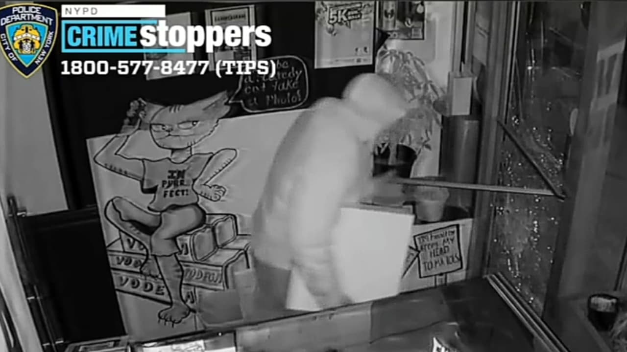 Buscan a ladrón que ha robado al menos 25 negocios en Staten Island