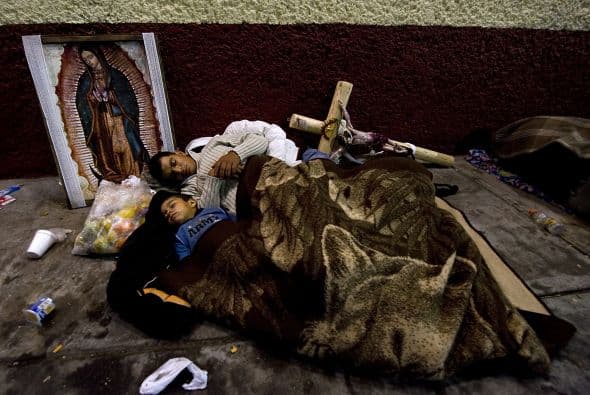 Ante las bajas temperaturas que se han registrado en los últimos días en la Ciudad de México, Ebrad dijo que 'nos preocupan primordialmente los menores de edad y los adultos mayores'.