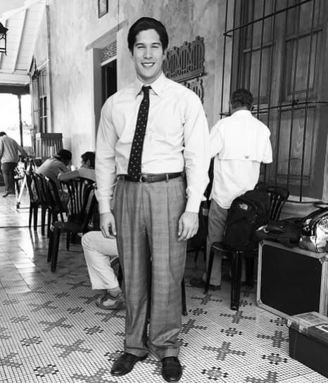 Chino tuvo que subir de peso para interpretar a 'Felipe Pirela', un cantante venezolano.