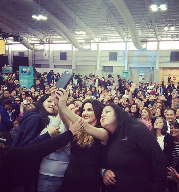 Maite compartió emocionada en sus redes sociales varias fotos del evento y algunas con sus fans.