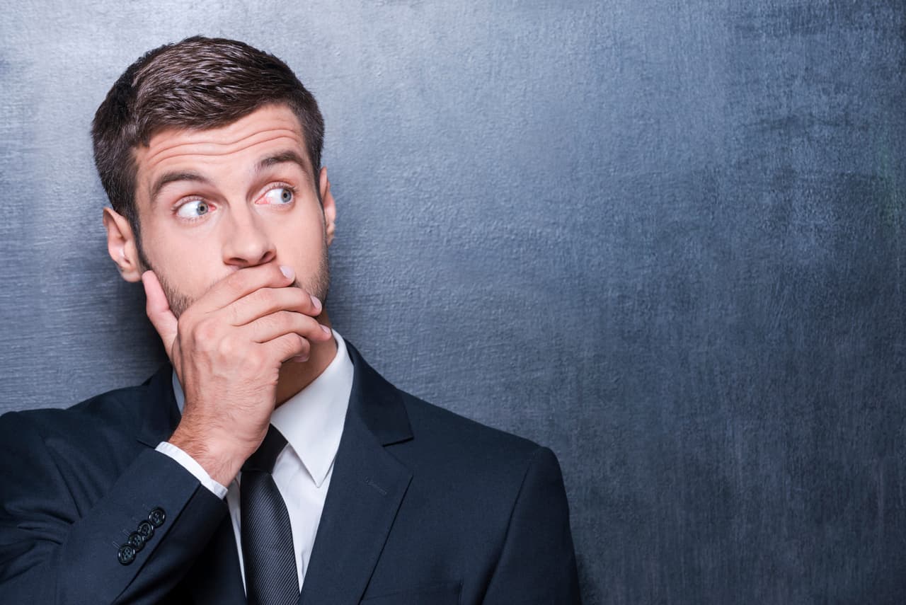 Analiza la realidad que te está envolviendo este mes y extrae experiencias como tú sabes, con la profundidad de análisis que te caracteriza acoplada a tu originalidad y creatividad acuarianas.