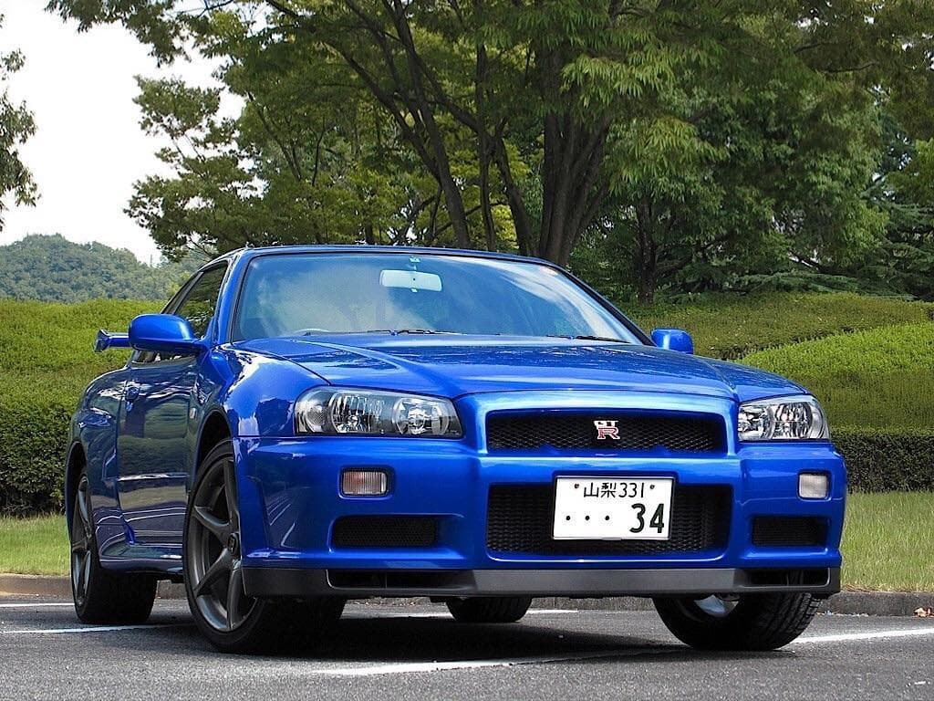 Hoy en día el R34 es reconocido por todas generaciones de entusiastas gracias a sus numerosas apariciones en la saga ‘Fast and Furios’ como el auto preferido de Brian O’Conner protagonizado por el desaparecido Paul Walker.