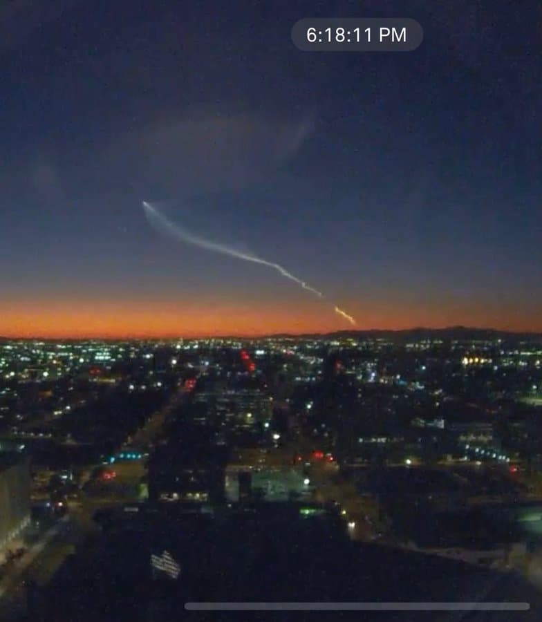 Vista también en sitios de México, la escena despertó muchas interrogantes.