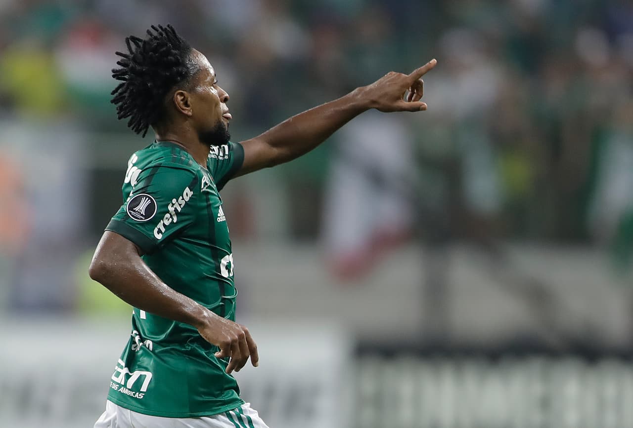 Zé Roberto también se retiró de las canchas de futbol a los 42 años. Jugó con el Bayern Munich, Real Madrid, Flamengo y Santos.