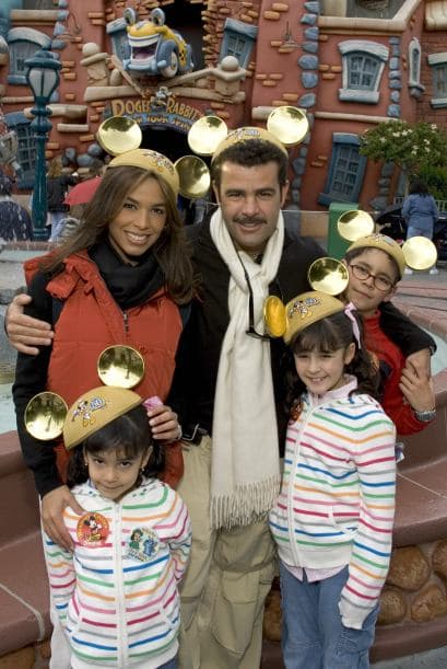 En un principio, tuvieron tres hijos: Eduardo (1994), Ana Paula (1997) y Alejandra (1999).