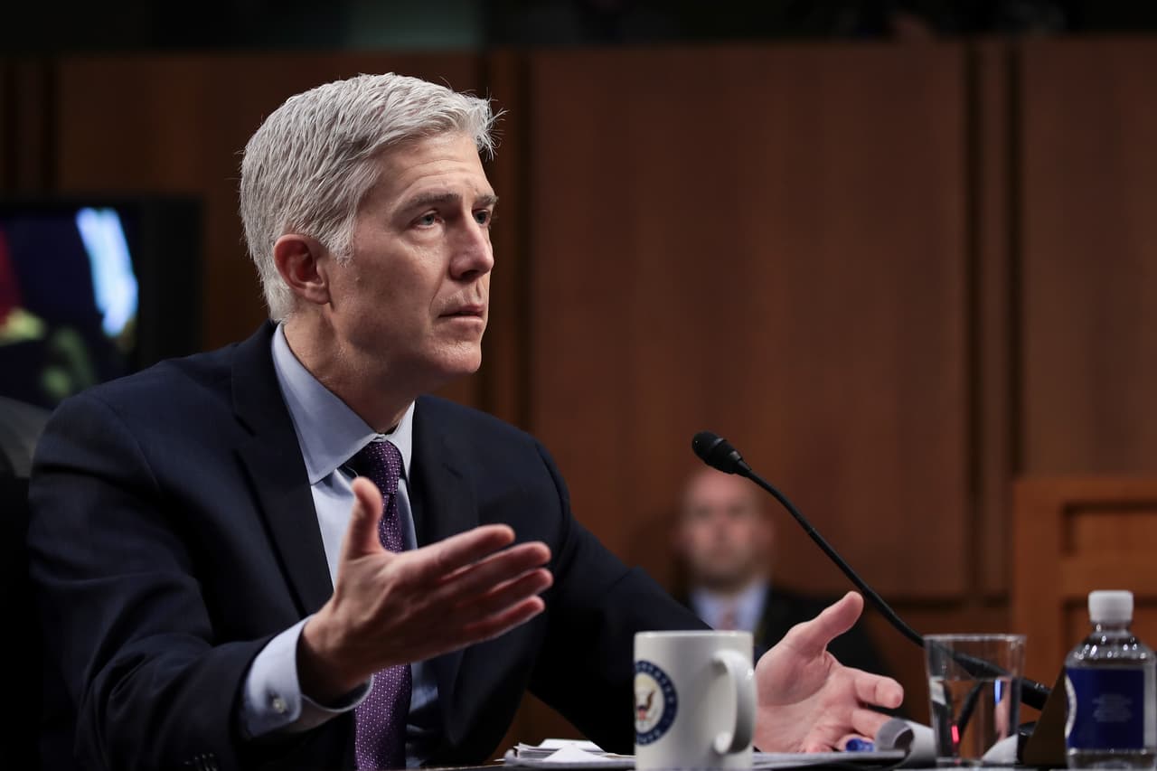 Nominado a la Corte Suprema dice que los ataques a jueces son “desmoralizantes” aunque vengan del presidente Trump