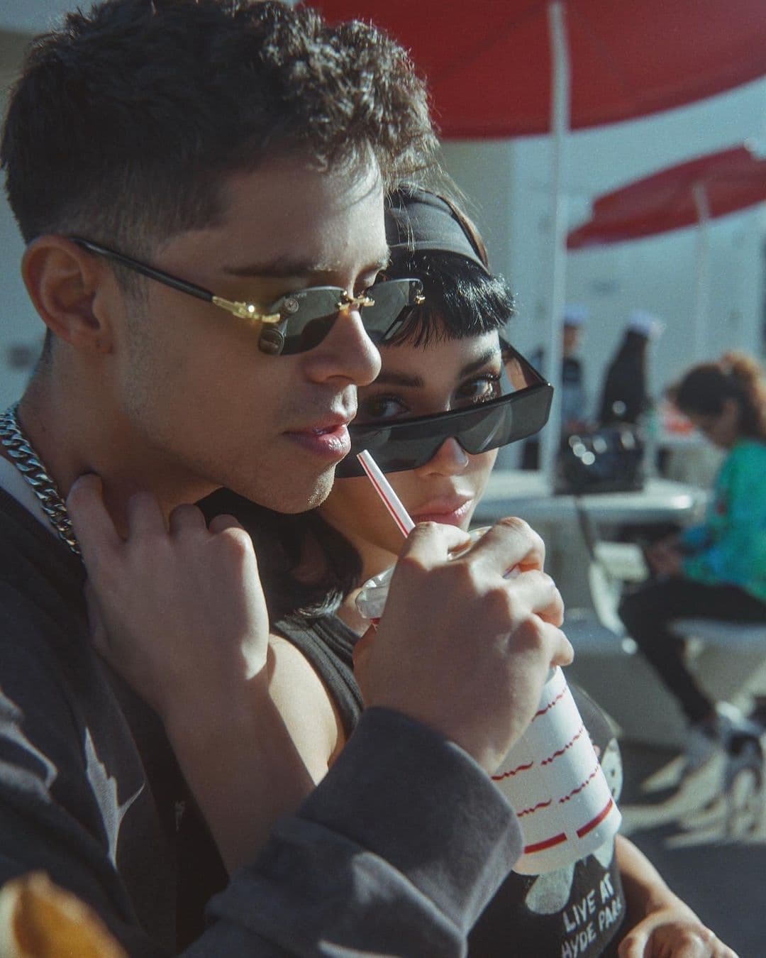 Sin duda son una pareja adorable.
<br>
<br>
<h2 class="cms-H2-H2"><b><a href="https://www.univision.com/shows/premios-juventud/premios-juventud-2023-conoce-las-nuevas-categorias-este-ano" target="_blank">Premios Juventud 2023: Entérate cuáles con las nuevas categorías</a></b></h2>