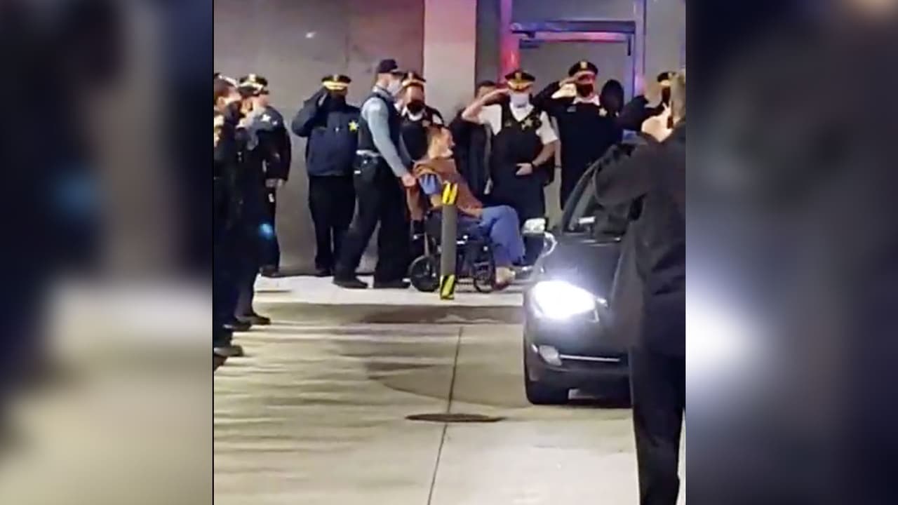 Es el
<b><a href="https://www.univision.com/local/chicago-wgbo/disparan-policia-west-side-chicago">cuarto oficial que es baleado</a></b> en dos semanas.