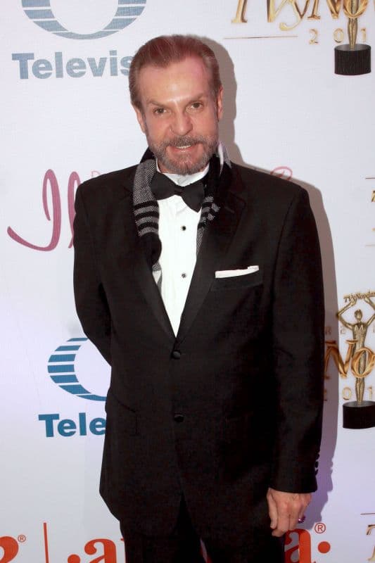 En
<b><a href="http://www.tvnotas.com.mx/noticias-espectaculos-mexico/pude-salvar-edith-gonzalez-con-el-poder-de-mis-manos-alejandro-tommasi" target="_blank">entrevista con la revista TV Notas</a></b>, Tommasi recordó que se acercó a la actriz para tratar de curarla, pero ella prefirió otros tratamientos.