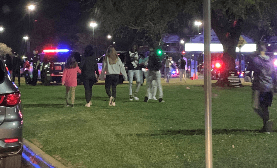 Bajo control la situación luego de un posible tiroteo en el estacionamiento del parque de atracciones Six Flags Over Texas en Arlington