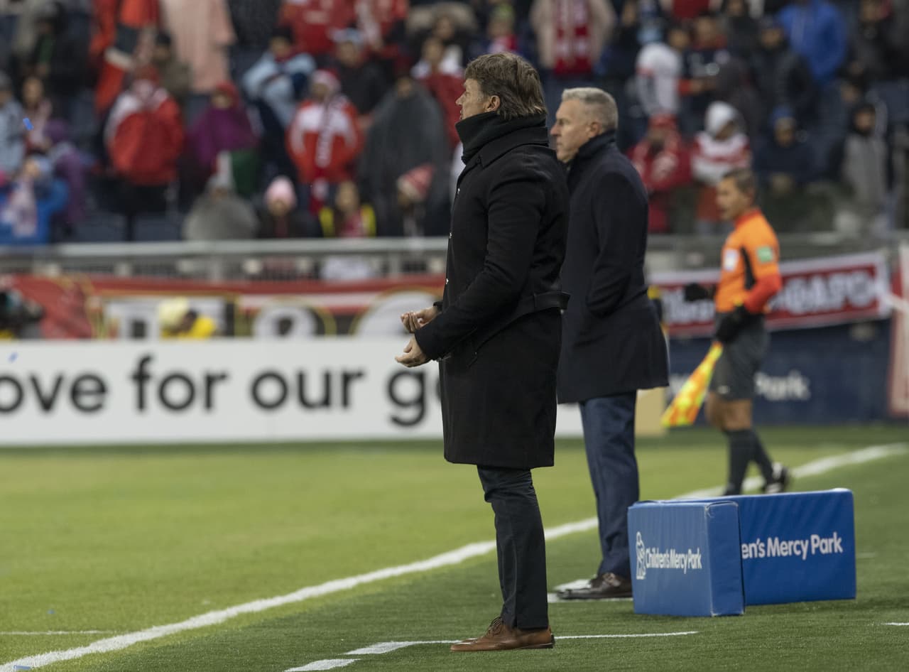 Ahora la presión se va para el lado del Toluca y de su entrenador Hernán Cristante, a quien se le vio muy consternado casi todo el partido.