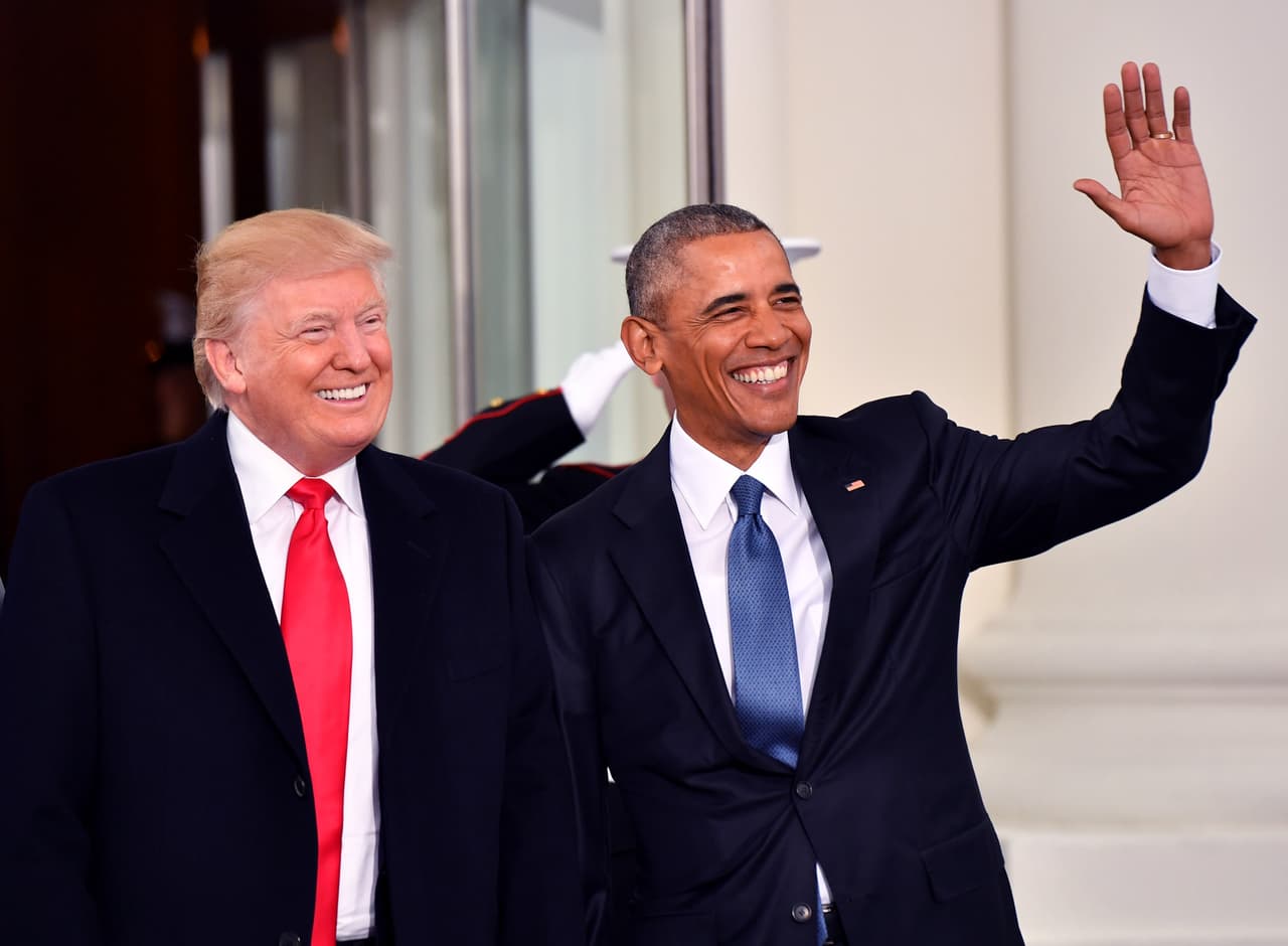 WASHINGTON, DC - JANUARY 20: President Barak Obama (R) and President-elect Donald Trump smile at the White House before the inauguration on January 20, 2017 in Washington, D.C. Trump becomes the 45th President of the United States. (Photo by Kevin Dietsch-Pool/Getty Images)