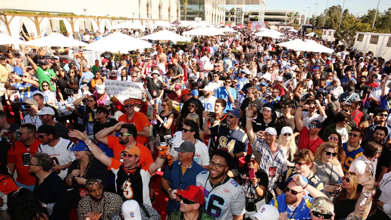Los Rams ganaron el Super Bowl este domingo con una victoria de 23-20 sobre los Cincinnati Bengals.