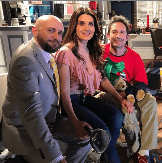 Dario Ripoll mostró su entusiasmo por esta nueva temporada con esta fotografía donde aseguró que el elenco es como su familia "No cabe duda, la vida te da regalos!! ..Mi Segunda familia ! 🙏", escribió.