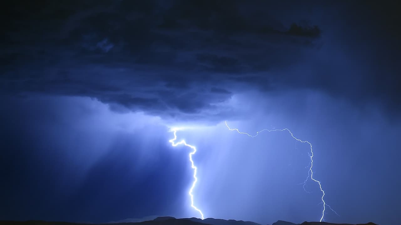 Siga este plan de acción ante la posible llegada de un huracán al sur de Florida