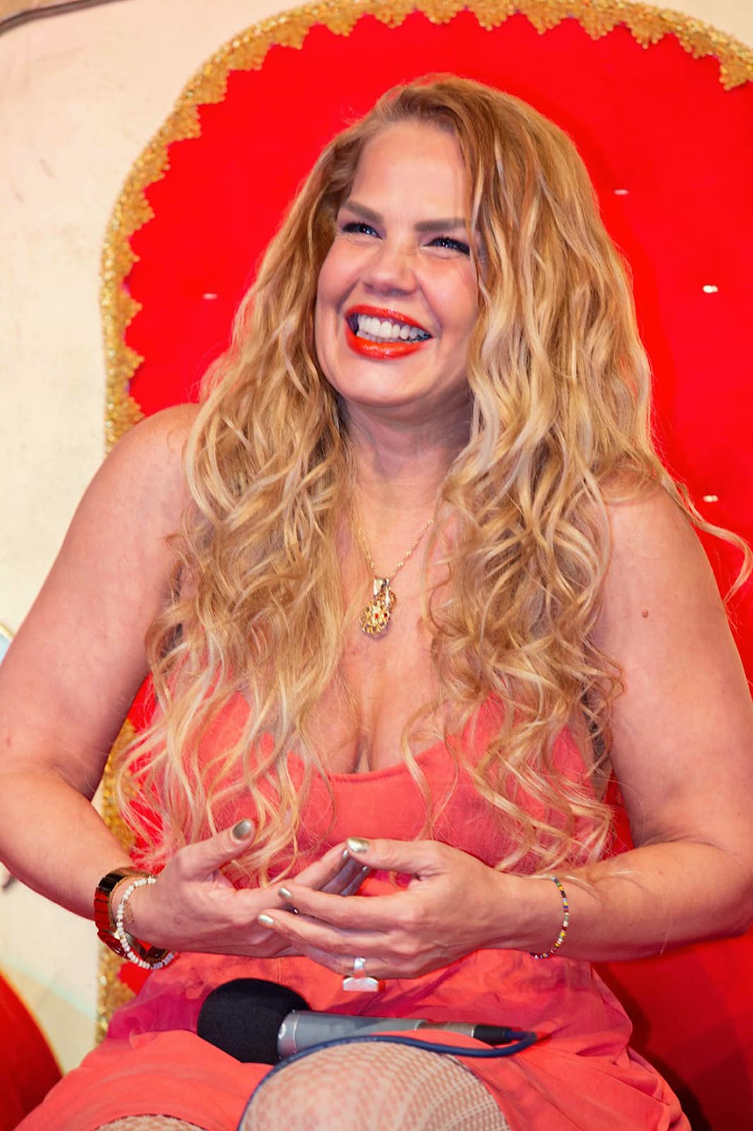 Niurka Marcos nuevamente ha desatado la polémica al recordar un episodio junto a su exmarido Juan Osorio.