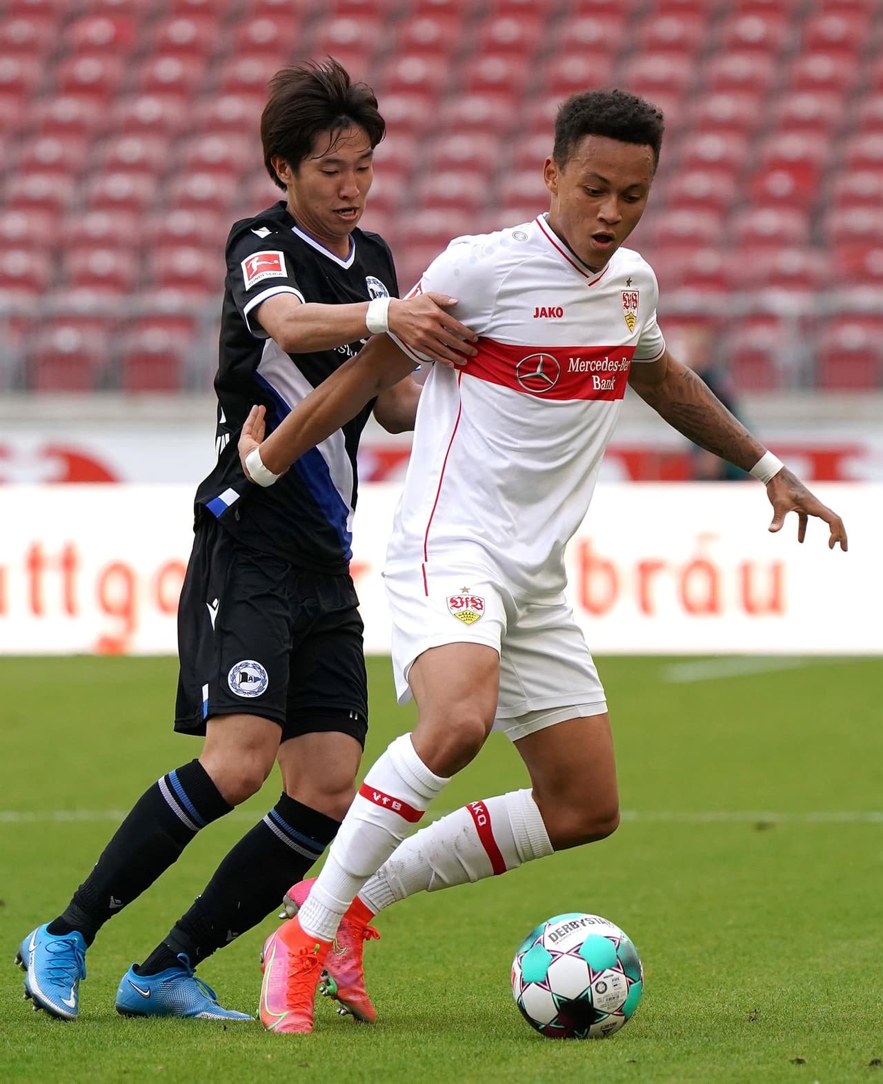 Koln 1-0 Schalke, Unione Berlín 2-1 RB Leipzig, Hoffenheim 2-1 Hertha Berlín, Bayern Múnich 5-2 Augsburg, Borussia Dortmund 3-1 Bayer Leverkusen, Eintracht Frankfurt 3-1 Freiburg, Stuttgart 0-2 Arminia Bielefeld, Wolfsburg 2-3 Mainz y Werder Bremen 2-4 Borussia Moenchengladbach.