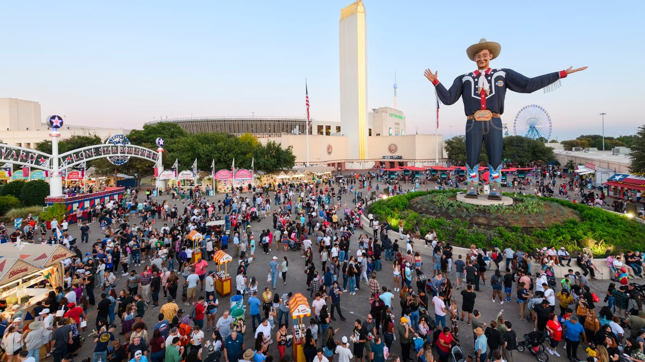 Menores de 17 años no podrán entrar a la Feria Estatal de Texas solos a partir de cierto horario