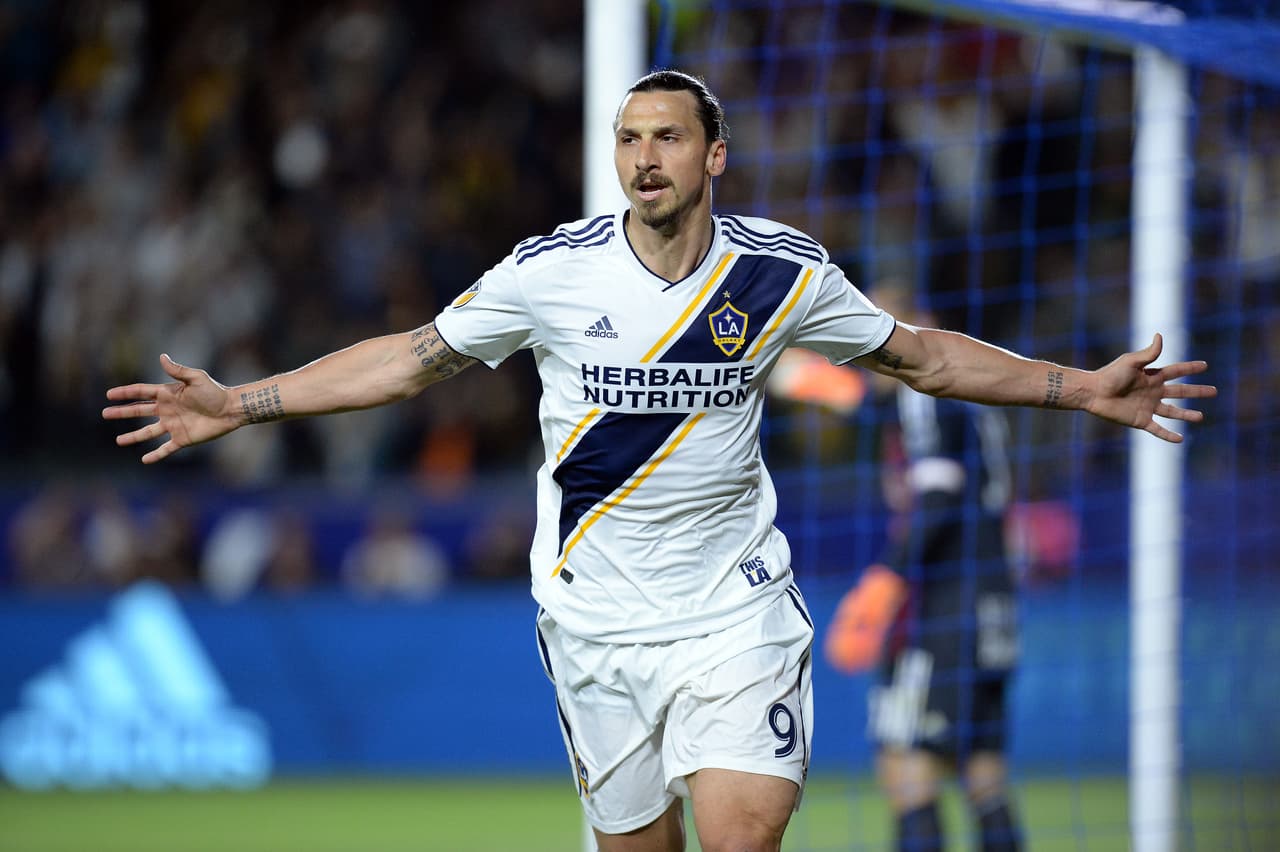 Lesiones, cambio de sistema y errores 'enjaulan' al 'León' Ibrahimovic en un LA Galaxy enredado
