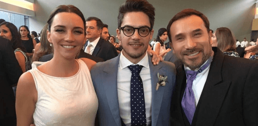 A través de redes sociales, la actriz compartió algunos detalles de su boda, entre ellos, el gran reencuentro con uno de sus hermanos de La Familia P. Luche. 
<br>