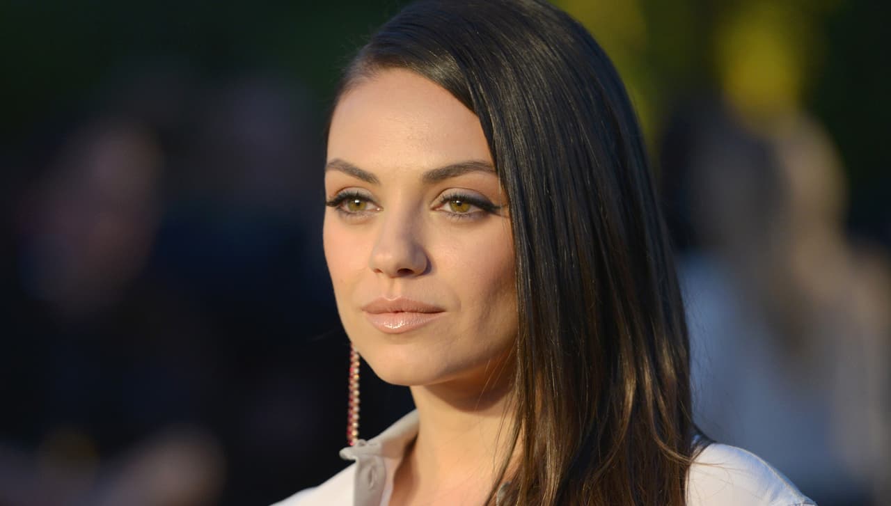 Mila Kunis exhibe el machismo de Hollywood en una poderosa carta abierta