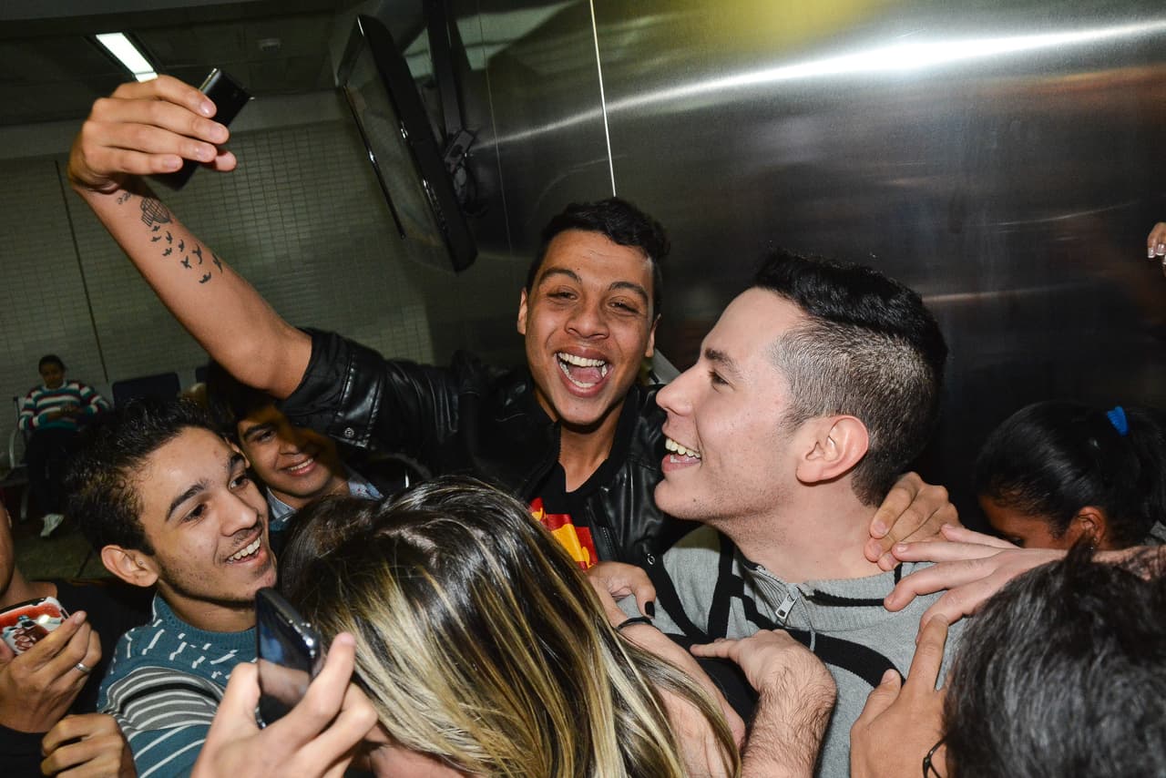 Un año después fueron nominados a los Latin Grammy por su segundo disco, Nuestro Amor.