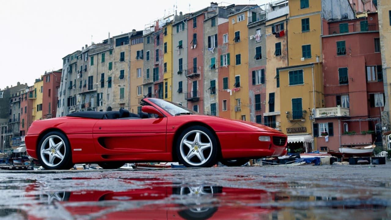 El Ferrari F355 Spider tenía un precio de 
<b>137,000 dólares</b> como modelo sin uso. Hoy una unidad usada puede costar entre 80,000 y 125,000 dólares, dependiendo del uso que se la haya dado. Como todo Ferrari, el F355 será algún día un codiciado auto de colección, pero por ahora es solo un Ferrari usado. Pero muy bonito, eso si.