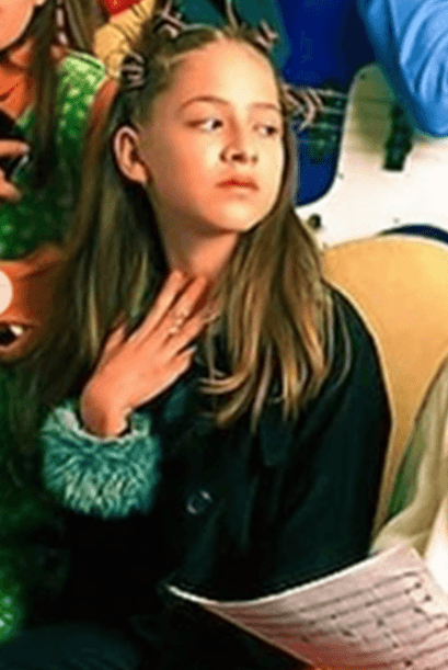 Naidelyn Navarrete también conformó el elenco infantil de 'Misión SOS' para interpretar a Gabriela, la villana de la historia.