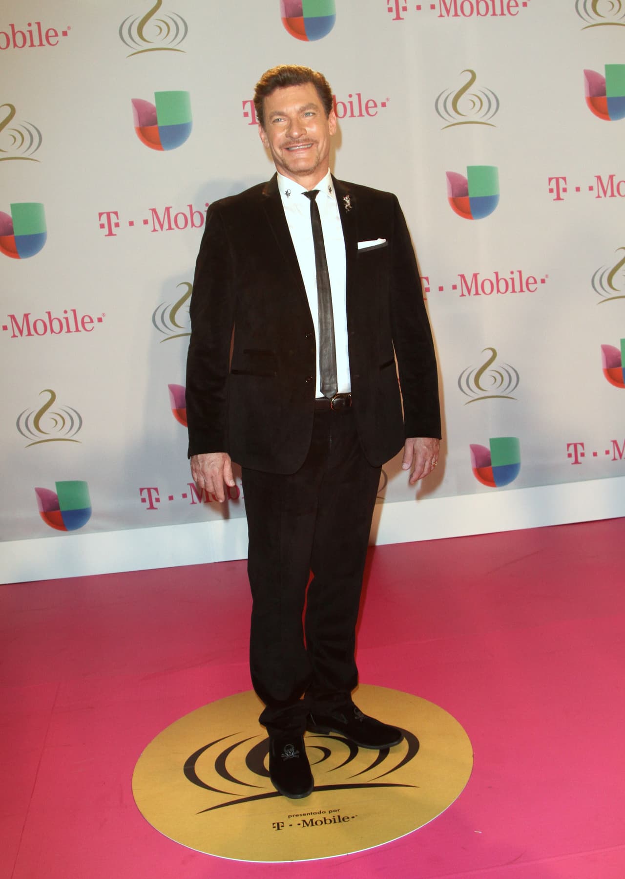 Hasta ahora siguen enamorados. En esa misma entrevista, Ligarde contó un detalle que demuestra ese lazo que lo une a su marido. 
<br>