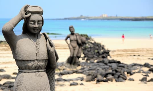 <b>Texas SandFest</b>
<b>|</b> Es un reconocido festival a nivel internacional en el que se trabaja las esculturas de arena más grande de los Estados Unidos. A partir del 17 al 19 de abril de 2020 miles de visitantes irán a Port Aransas.