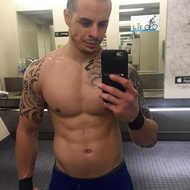 Con unos "cuadritos" de envidia.