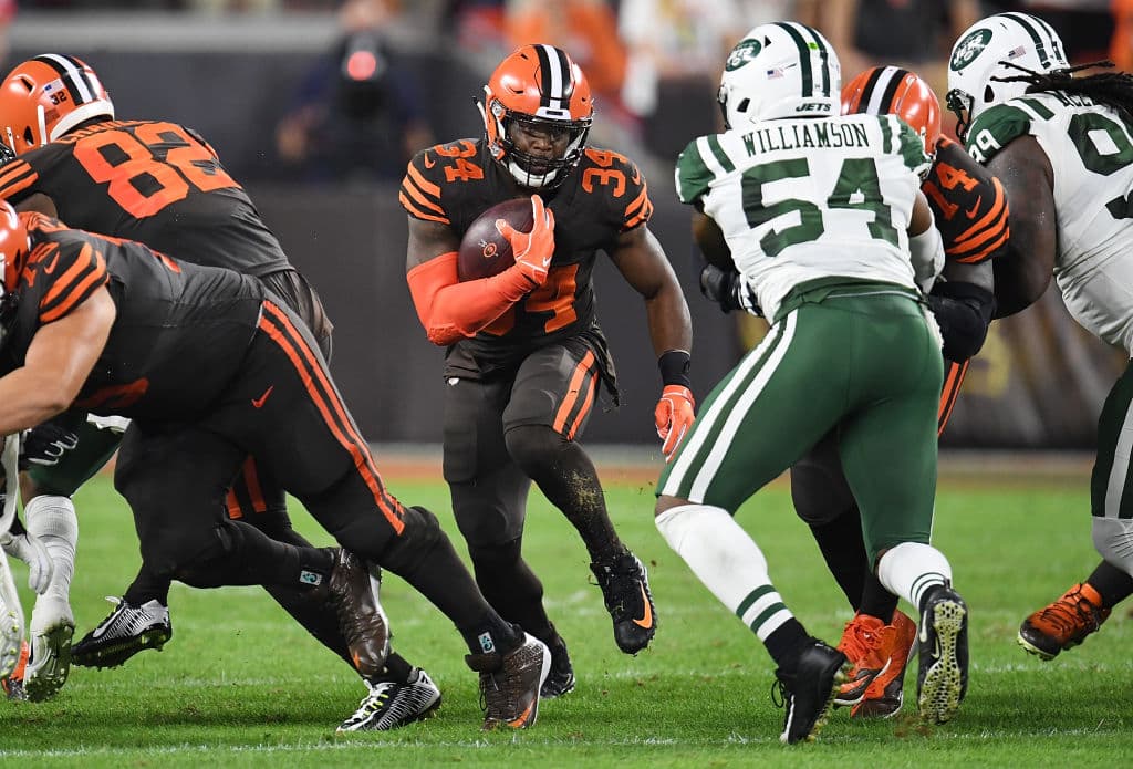 En acarreo de Carlos Hyde de una yarda, los Browns anotaban su primer touchcown y se acercaban 14-12. Y decidieron intentar la conversión de dos puntos.