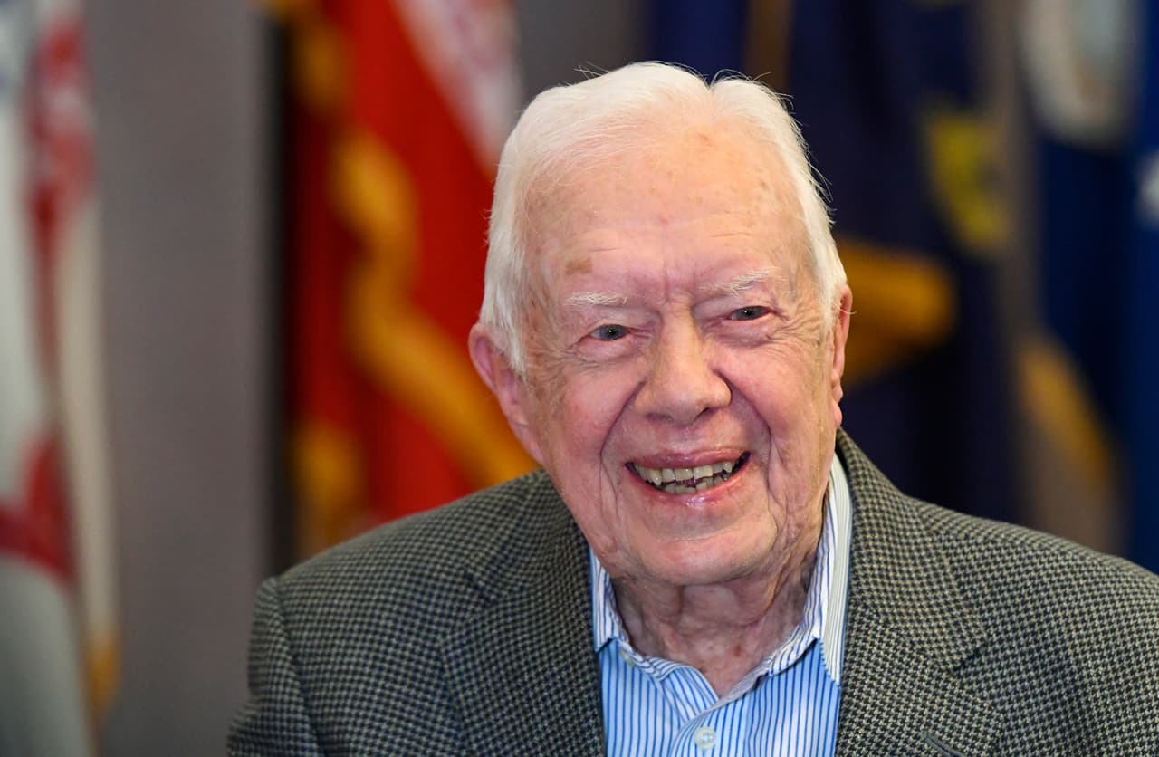 El expresidente Carter cree que fue un "serio error" la reacción de Trump a la muerte de John McCain