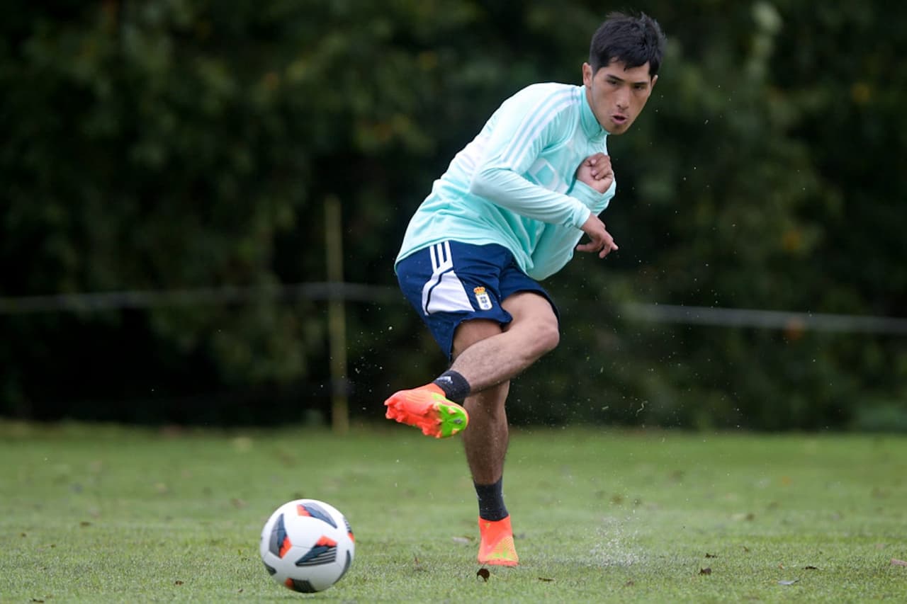 Mexicanos Palma y Jiménez ya entrenan con el Real Oviedo