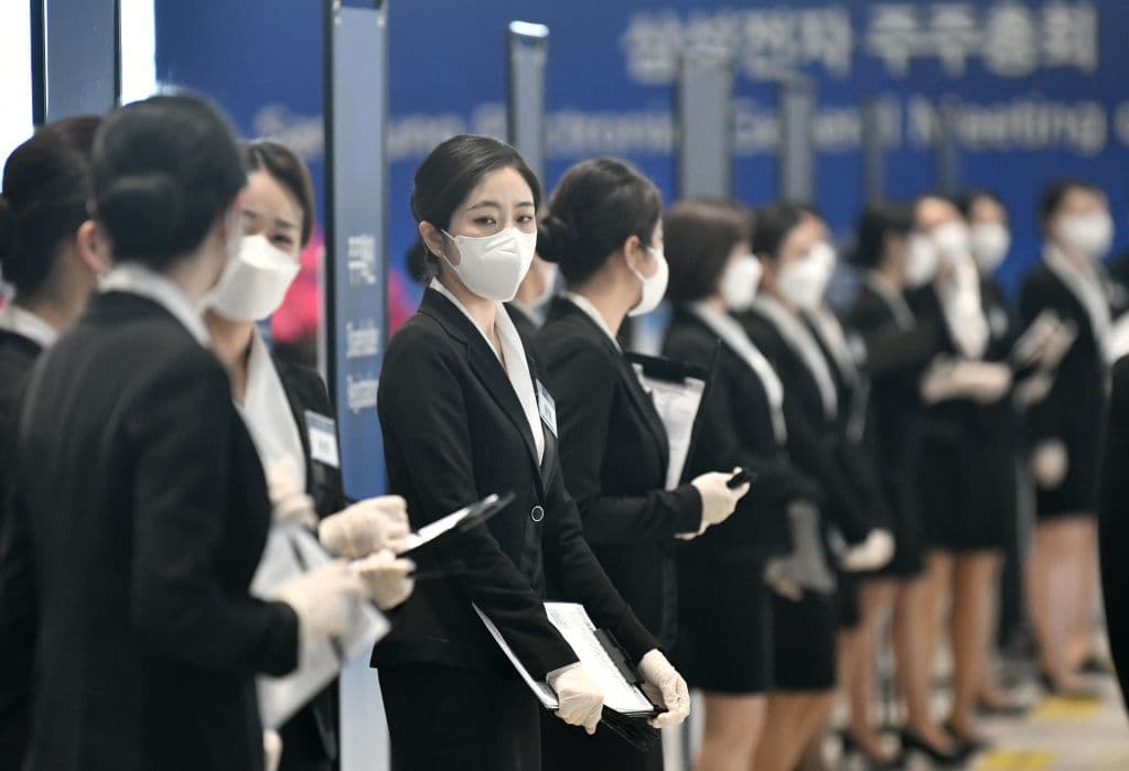 A pesar de que Corea del Sur tiene 8,000 personas que han dado positivo al COVID-19, disminuyen sus nuevos casos reportados.