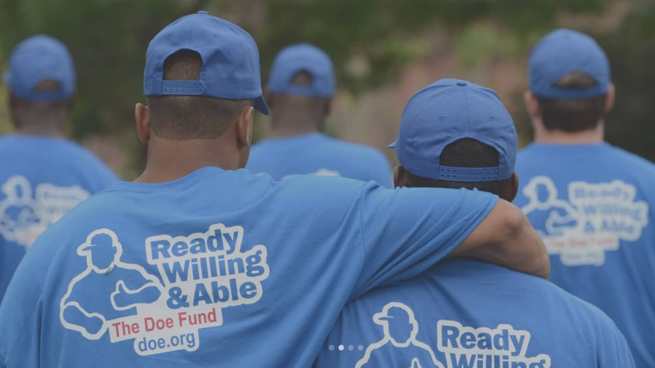 Esta asociación ayuda a jóvenes que cometieron delitos a reinsertarse en la sociedad