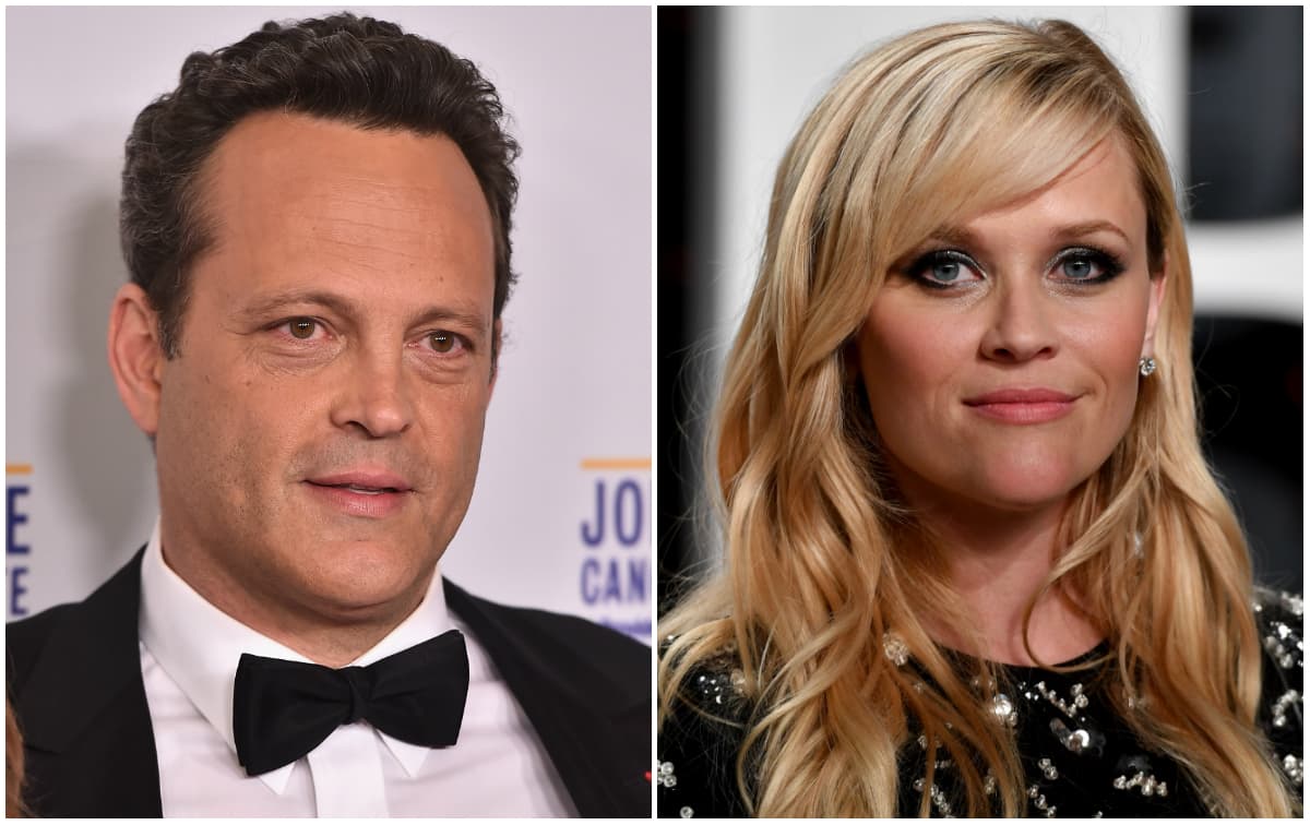 En
<b> 'Four Christmases'</b> (2008),
<b>Vince Vaughn</b> y
<b>Reese Whiterspoon</b> la pasaron mal debido a sus formas de trabajar, muy diferentes una de la otra. La actriz es más rígida en cuanto a la hora de actuar, mientras que él es más espontáneo; ella no soportaba que su compañero apareciera en el set de rodaje cinco minutos antes de empezar.