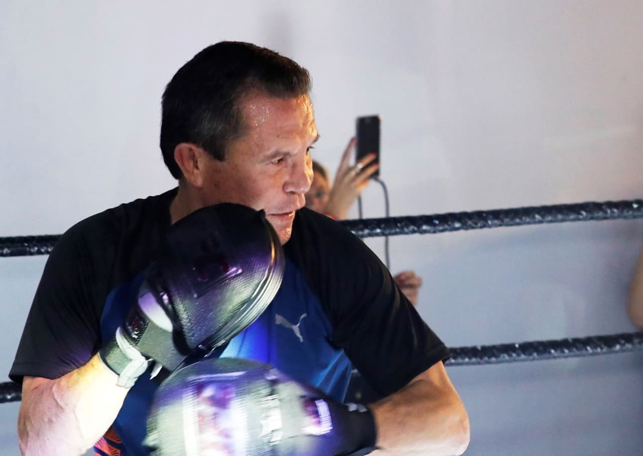 Julio César Chávez pide a gente de Culiacán que haga caso