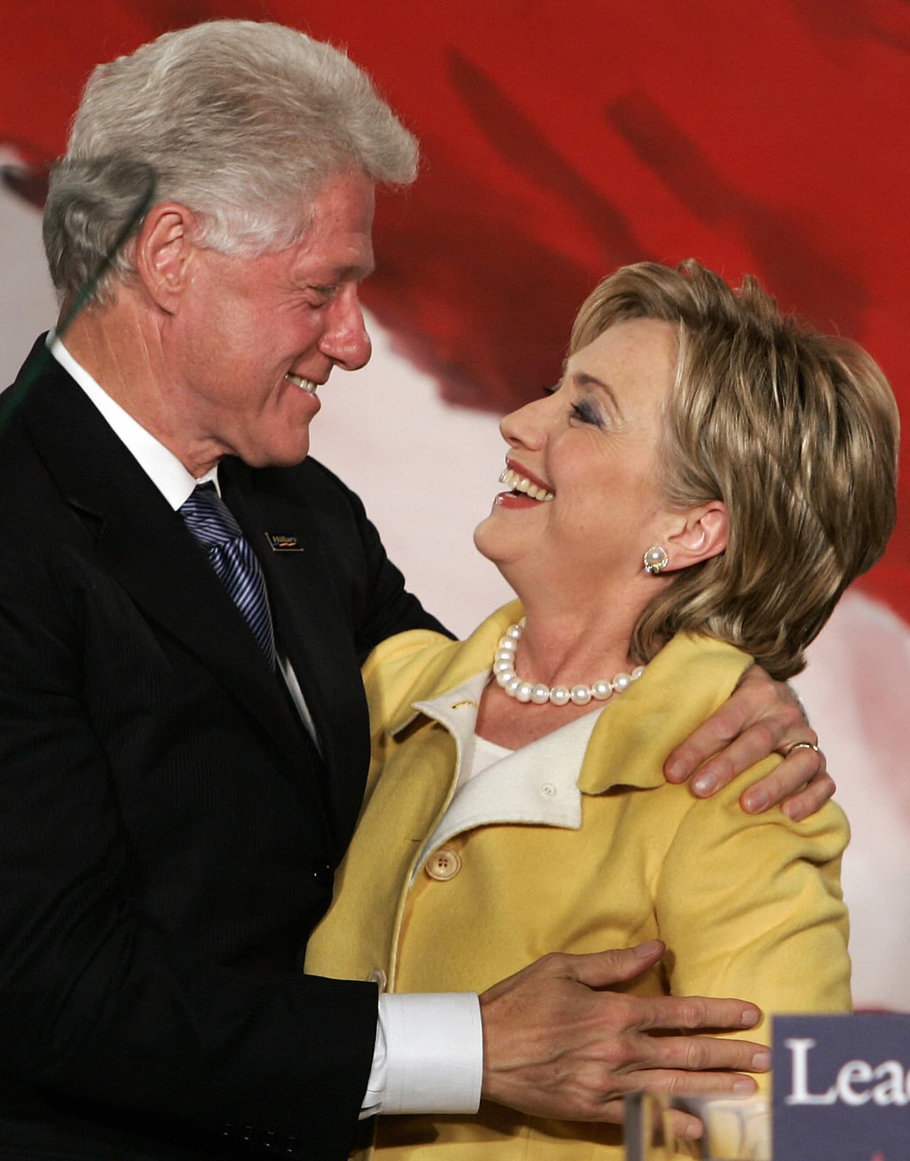 En 1973 Hillary recibió su título universitario como Doctor en Jurisprudencia en esa universidad.