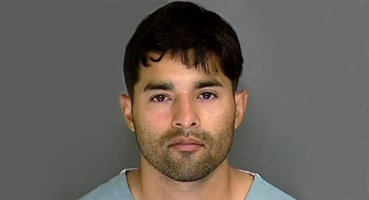 Sargento que emboscó a alguaciles en California enfrenta también cargos por matar a agente federal