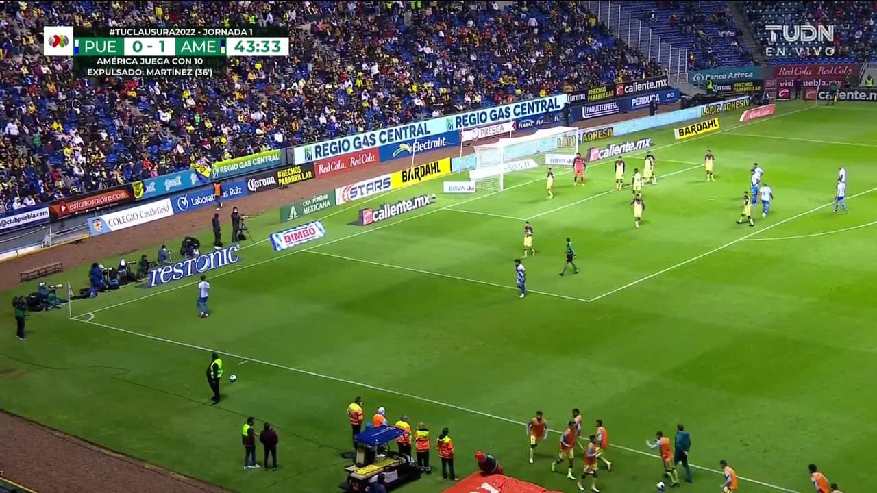 ¡TIRO ATAJADO! disparo por Diego de Buen.