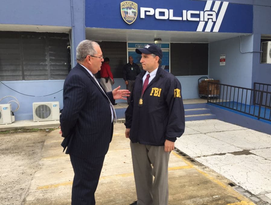 Federales allanan división Drogas de Caguas y arrestan a cuatro agentes por violación de derechos civiles