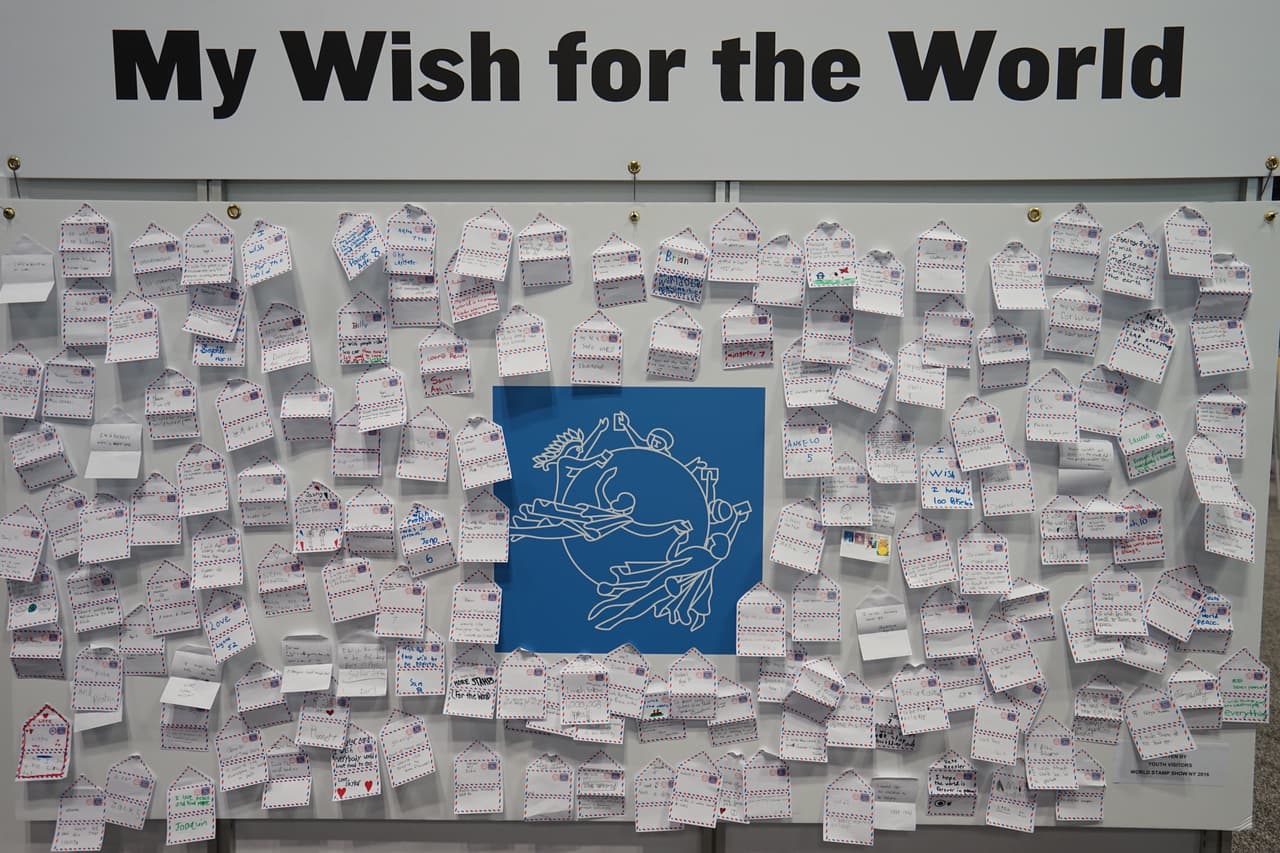 Muros pensados para que los niños puedan interactuar.