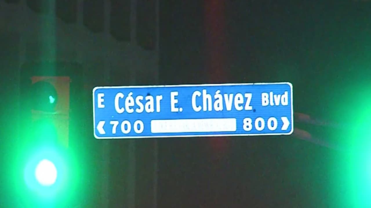 Inician proceso para cambiar el nombre de la calle de César E. Chávez en San Antonio
