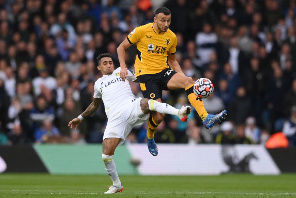 Rodrigo Moreno no desaprovecha el penal que le regalaron al inuti 90+4 y hace que el Leeds United y el Wolverhampton empaten 1-1 y dividan los puntos.