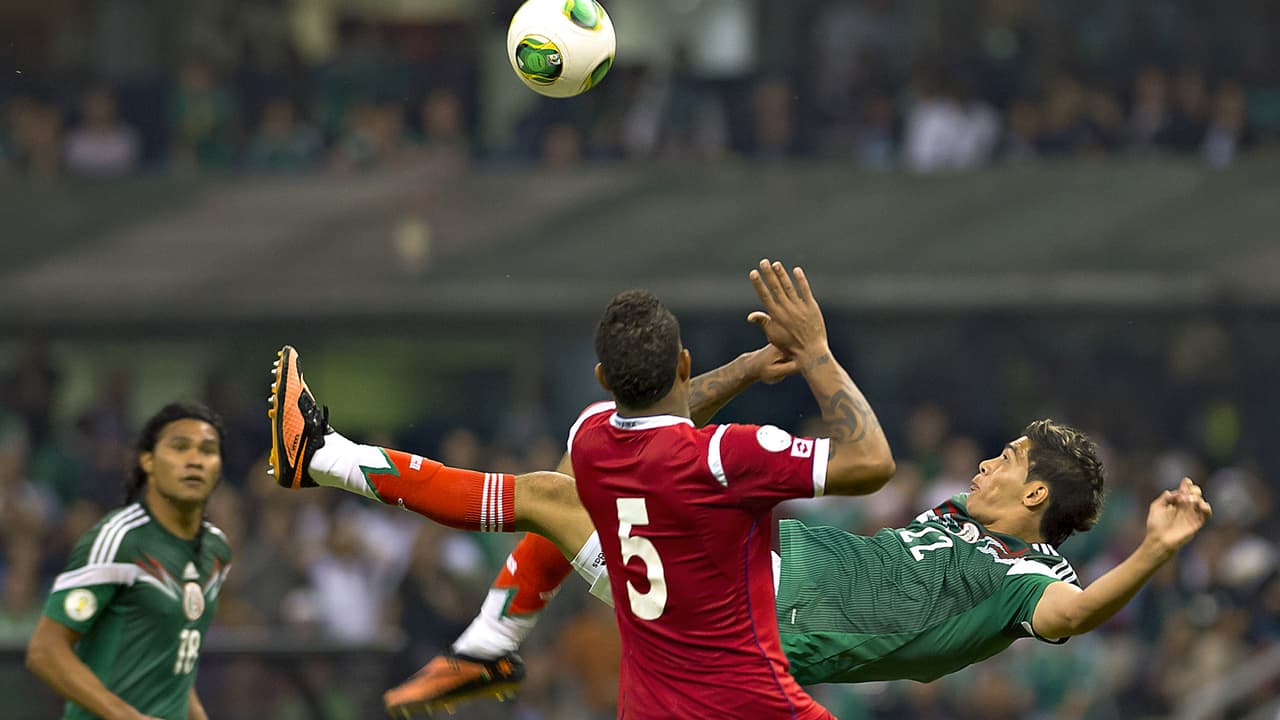 El gol de Raúl Jiménez ante Panamá resultó ser decisivo para mantener a México con vida rumbo a Brasil 2014.