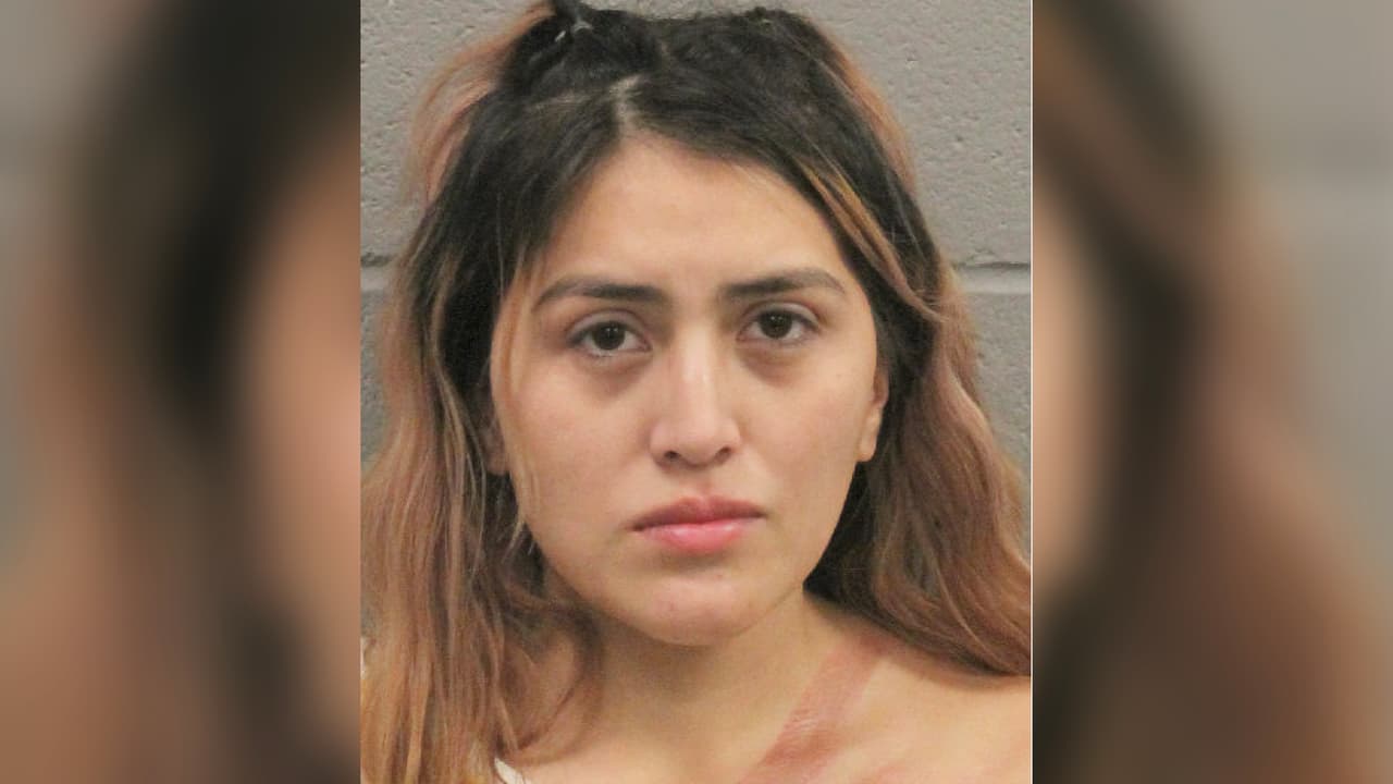 Fijan fianza de $75,000 a madre acusada de conducir bajo efectos del alcohol y causar muerte de su hija