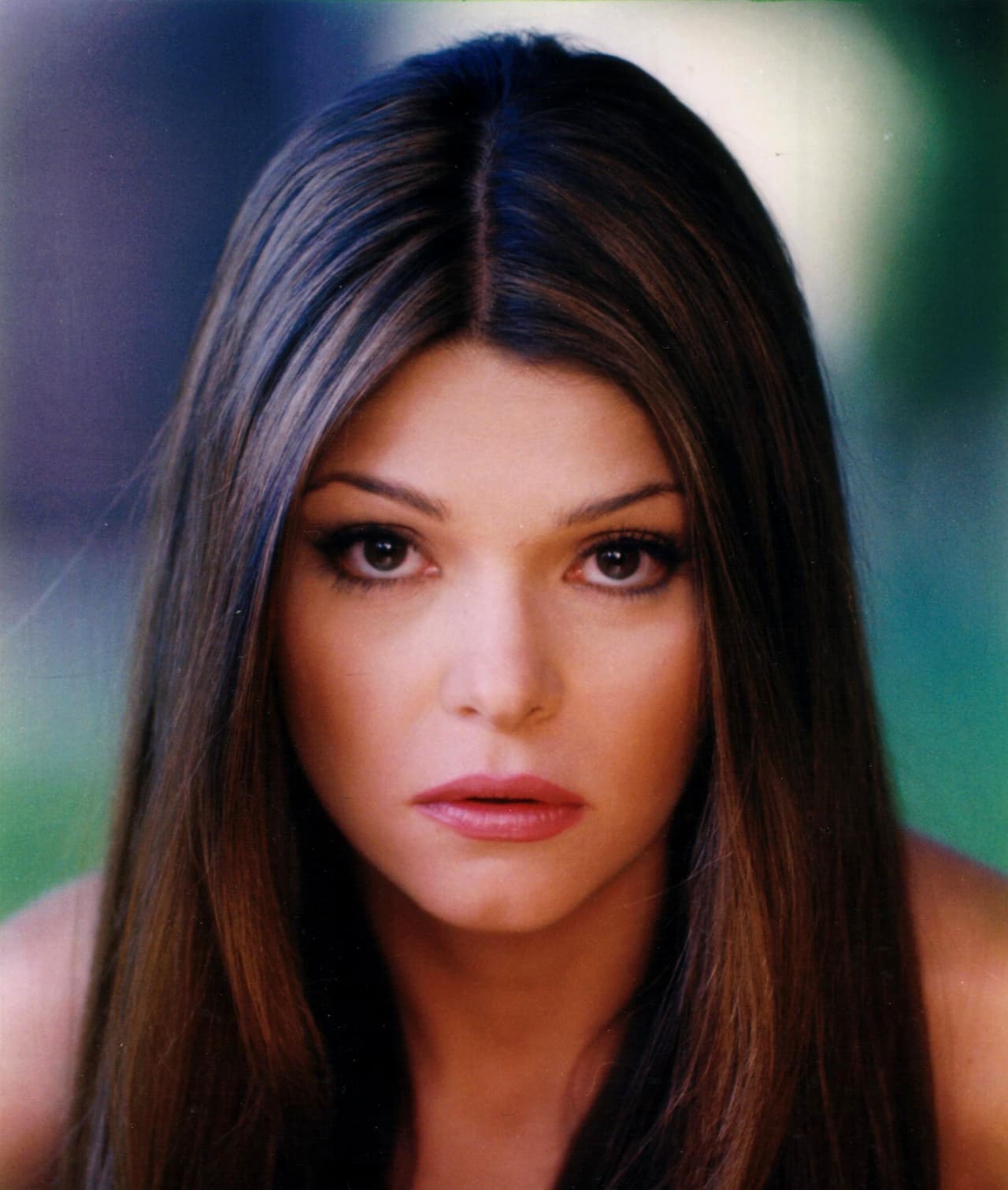 <b>Itatí Cantoral </b>
<br>Si algo caracteriza a Itatí son sus diferentes personajes, los cuales la han consagrado como una popular intérprete. La celebridad ha formado parte de importantes proyectos, tales como ‘Dos mujeres un camino’, ‘Tú y yo’, ‘Muchachitas’ y ‘Salud, dinero y amor’, donde tuvo su primer protagónico.